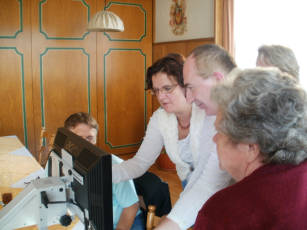 Ein Bildschirmlesegerät wird erklärt